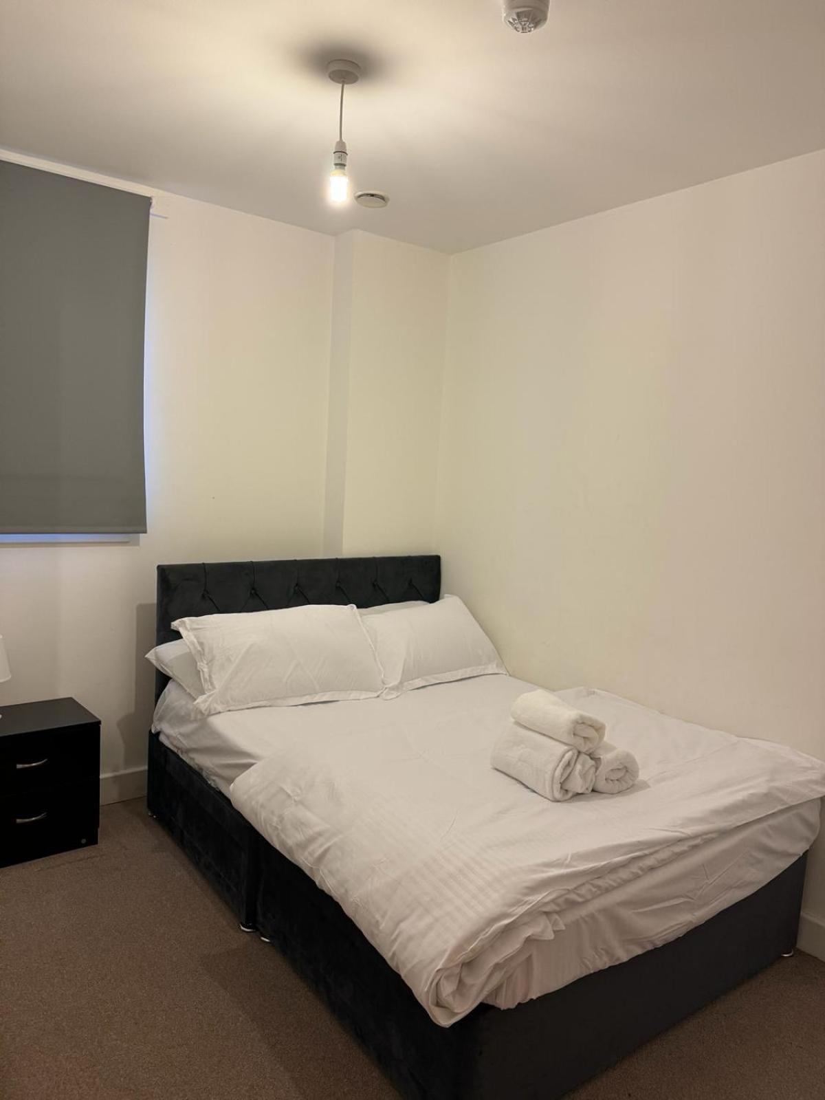 Spacious 2 Bedrooms Apartment In Stratford London Exterior photo